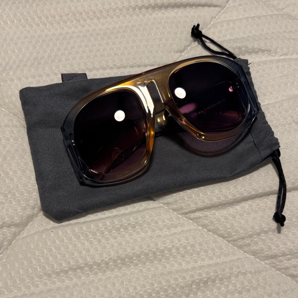 Clutch huge oversized blue and orange Gradient Sunglasses shield